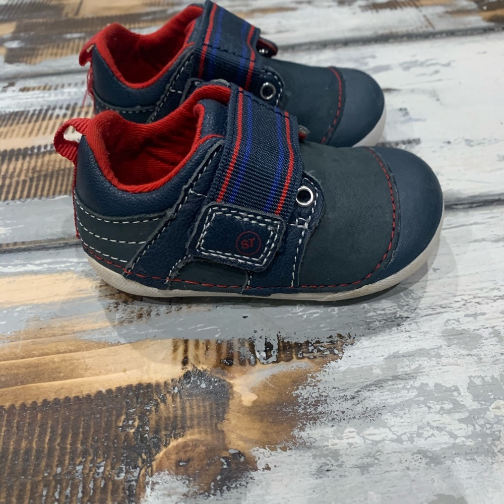 Stride Rite Shoes - Picture 3 of 4